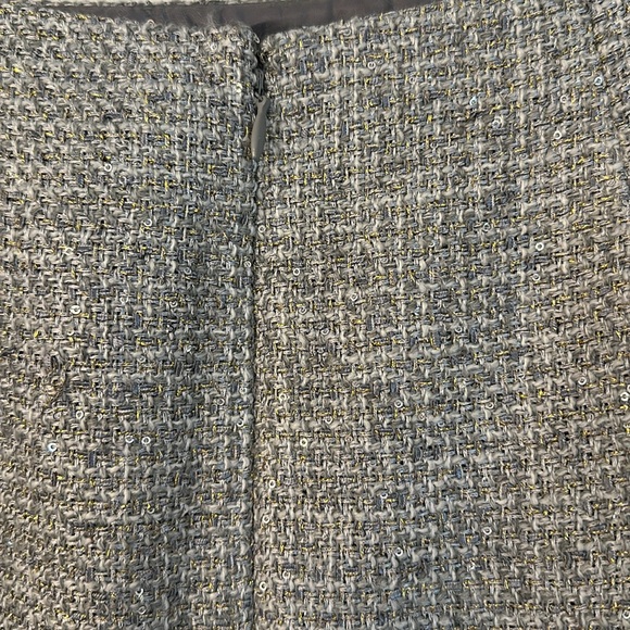 Gorgeous Tahari Tweed sequin skirt NWT - Picture 6 of 6